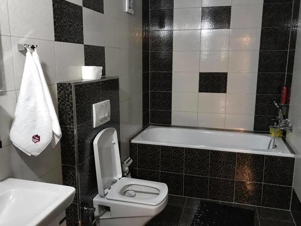 Hotel Millenium2 Prizren Bagian luar foto