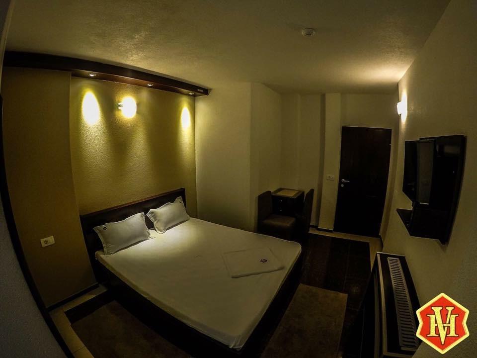 Hotel Millenium2 Prizren Bagian luar foto