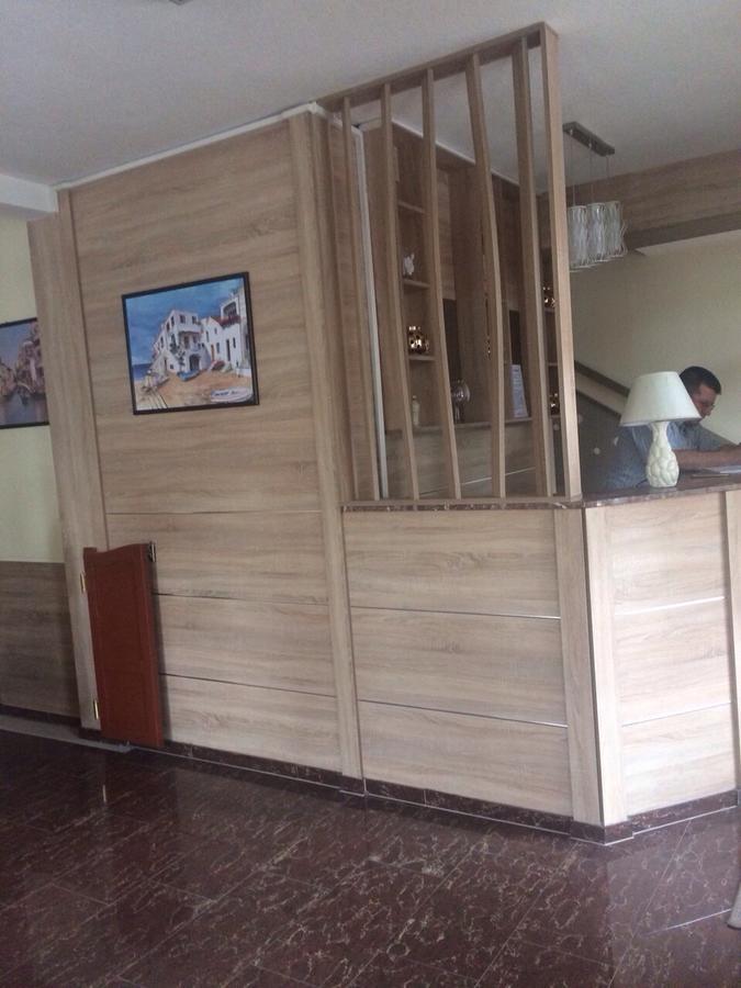 Hotel Millenium2 Prizren Bagian luar foto
